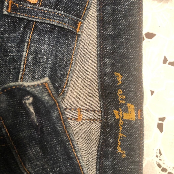 NWOT Women’s Flare Jeans - Picture 3 of 6